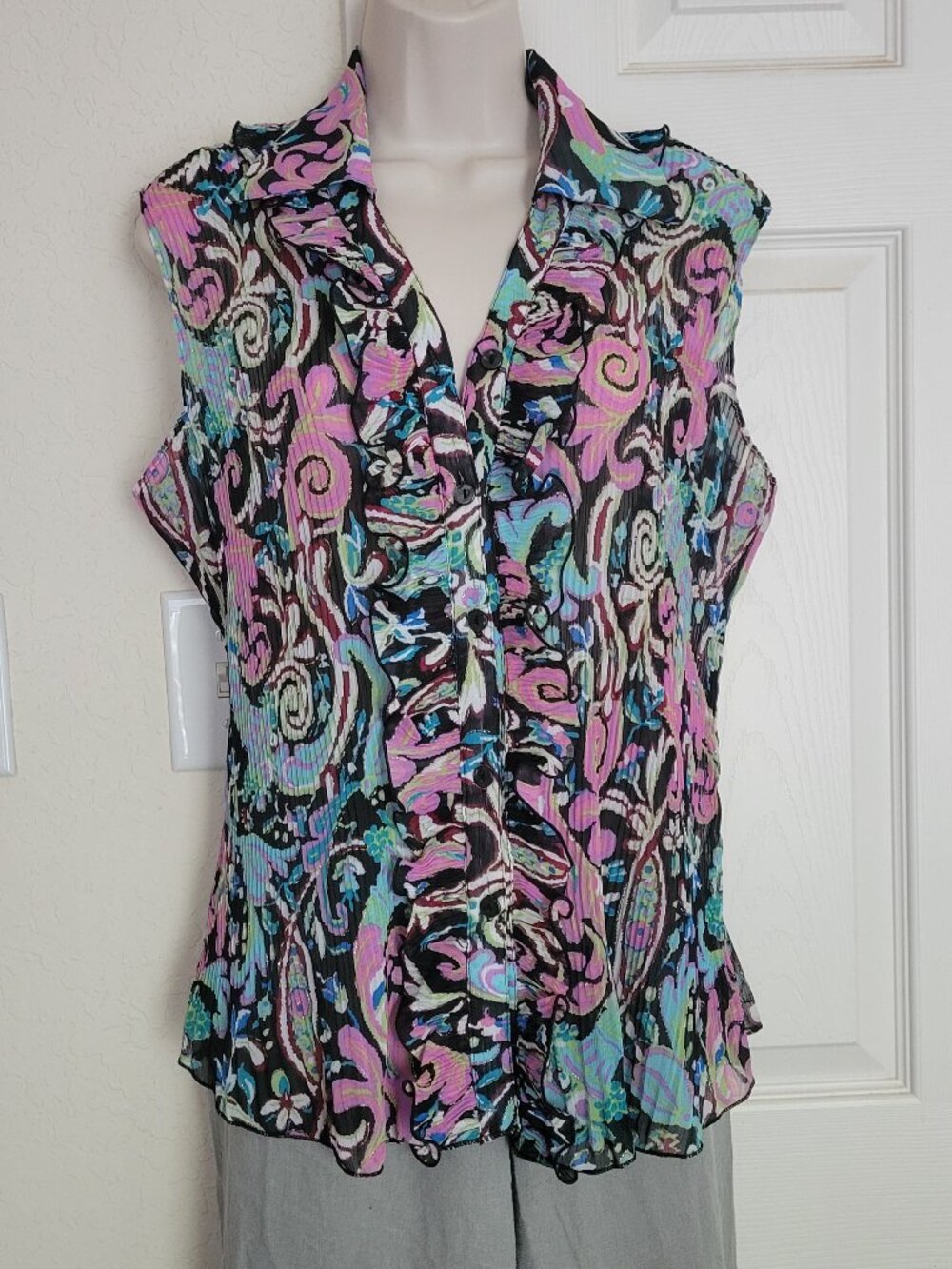 Passion Sleeveless Blouse